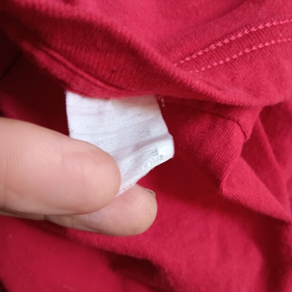 SMALL Vintage 1990's Mens Tee Medium RED POCKET T-shirt FRUIT LOOM FTL USA - Picture 2 of 6